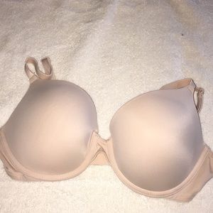 PINK Victoria’s Secret bra